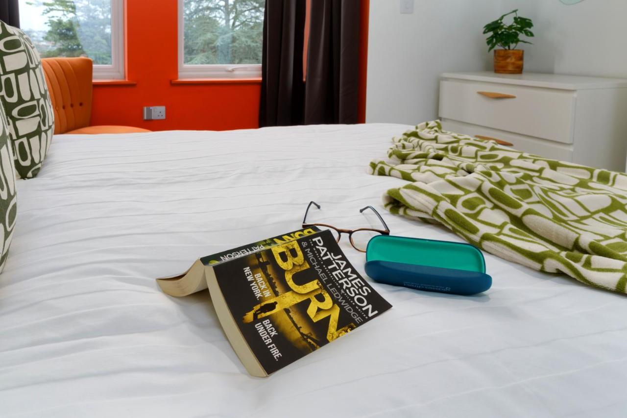 Apartment Two - Private Car Park, Comfortable And Well Equipped - By Ocean City Retreats Plymouth Dış mekan fotoğraf