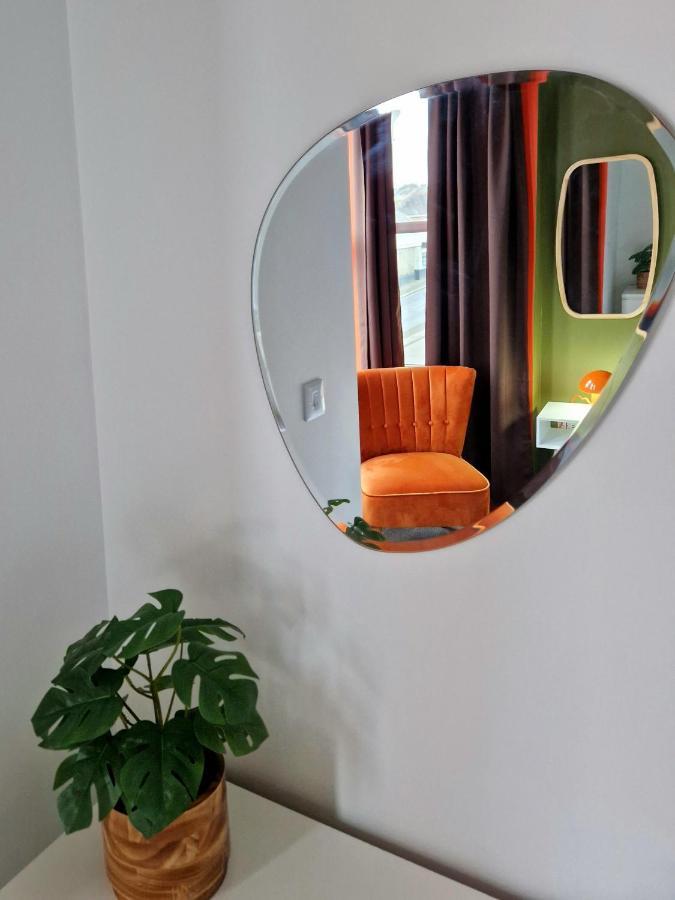 Apartment Two - Private Car Park, Comfortable And Well Equipped - By Ocean City Retreats Plymouth Dış mekan fotoğraf